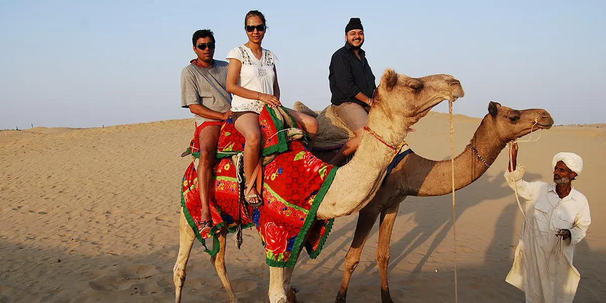 camel-safari-desert-camp-jaisalmer