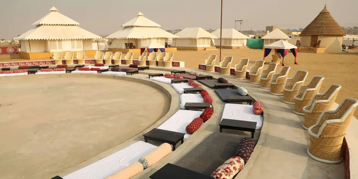 seating-area-for-cultural-progarmme-at-desert-camp